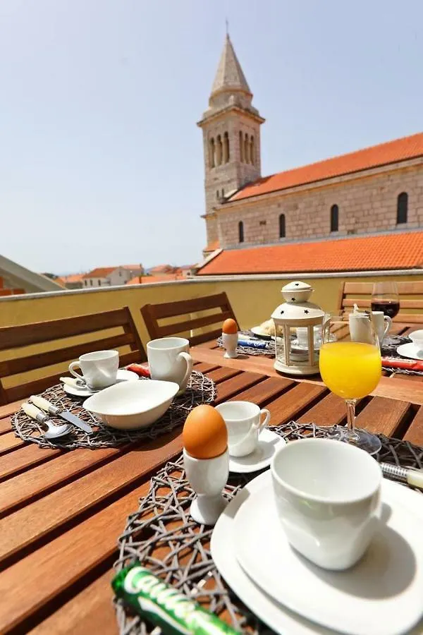 Luxury Apartment Rougemarin Pakoštane 0*,